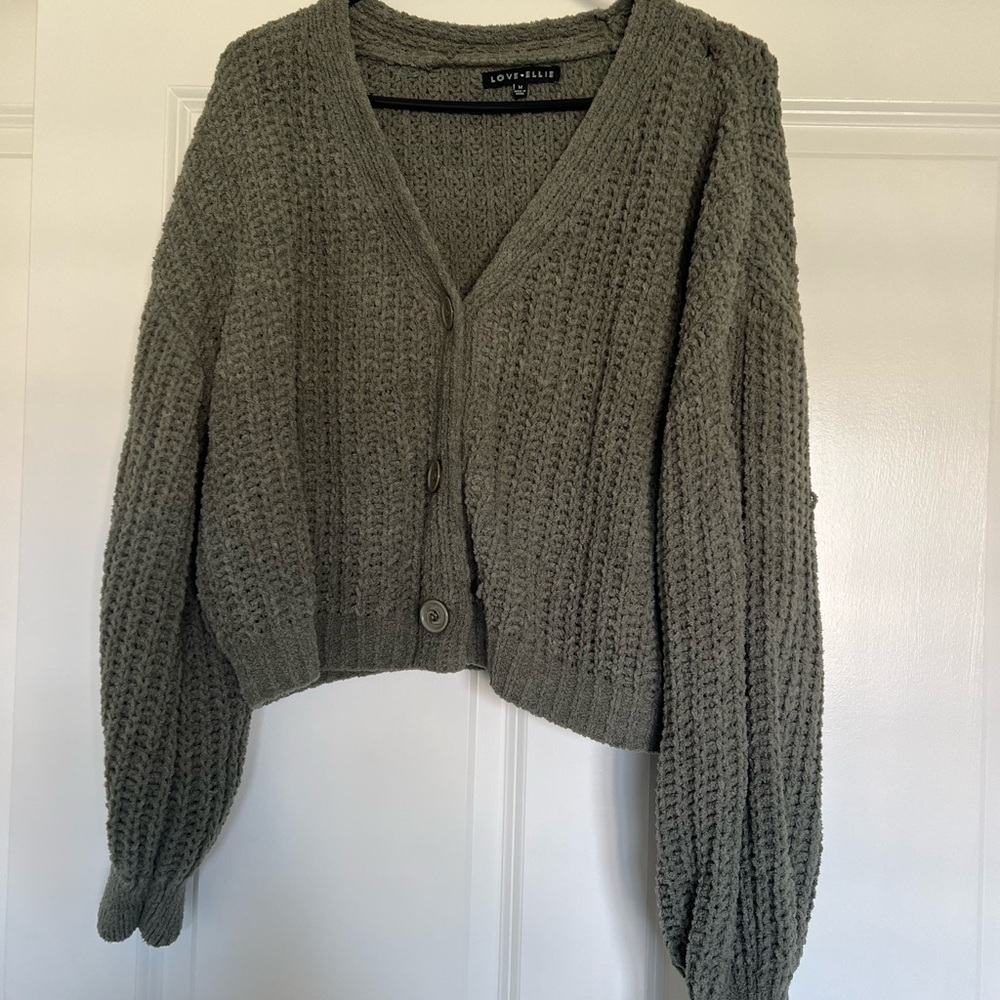 Love Tree Women's Gray Sweater